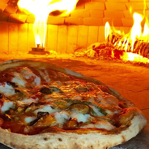 pizza in oven Vamparossa gas burners for pizza ovens